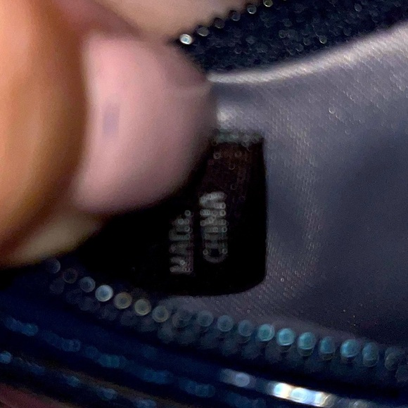 COACH Poppy Quilted Cobalt Blue Gloss Small Wristlet, NWT & Dustbag - Picture 8 of 16